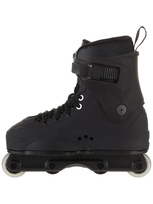 Razors Genesys Black Aggressive Skates