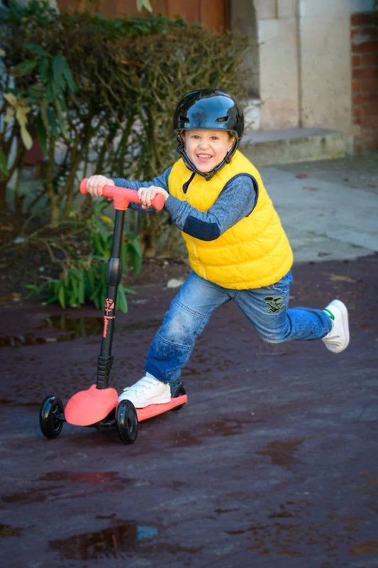 LUMINOUS 50 Foldable LED Scooter