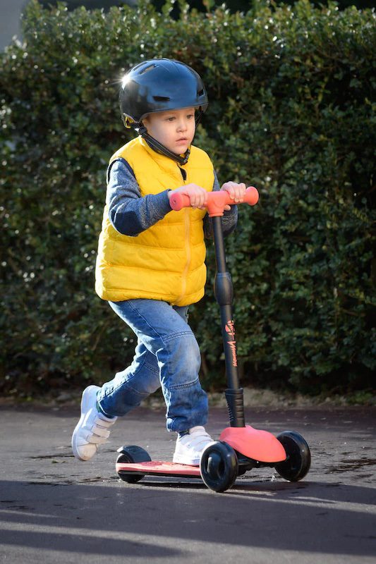LUMINOUS 50 Foldable LED Scooter