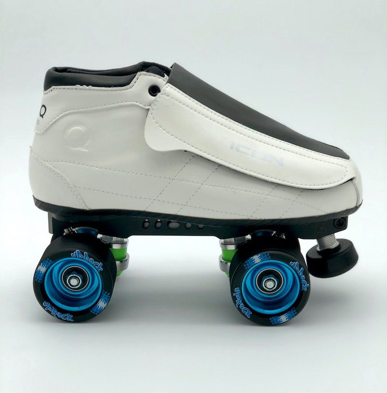 UniQ FULLY LEADED Roller Skate Package