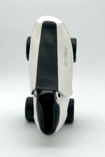 UniQ FULLY LEADED Roller Skate Package