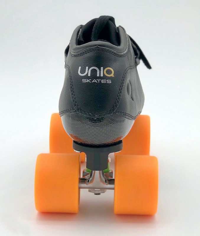 UniQ GOOSE Roller Skate Package