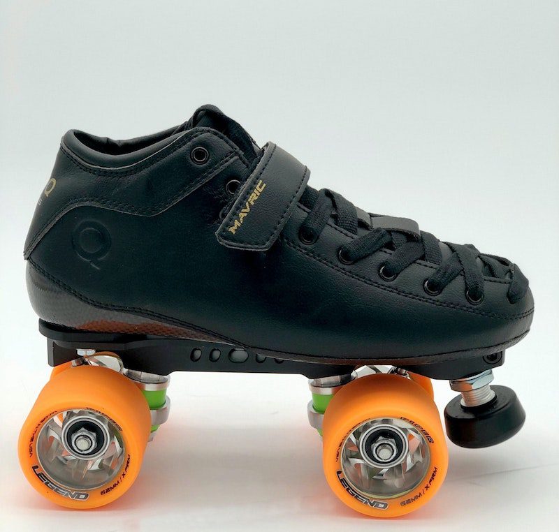 UniQ GOOSE Roller Skate Package