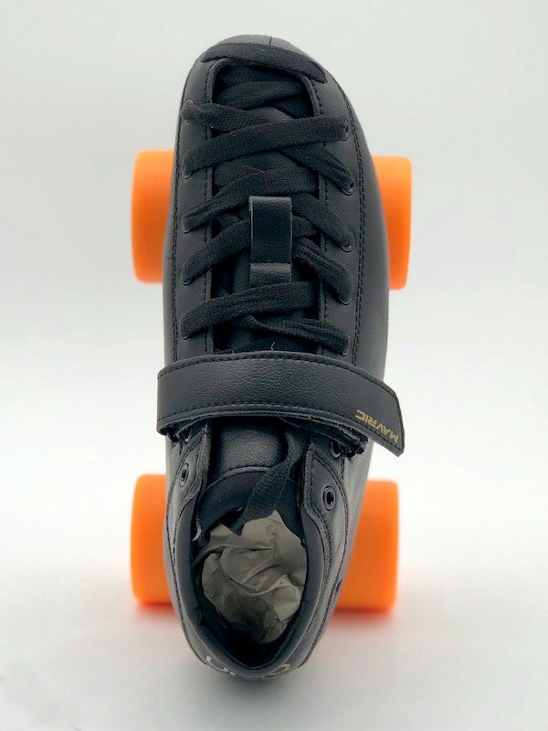 UniQ GOOSE Roller Skate Package