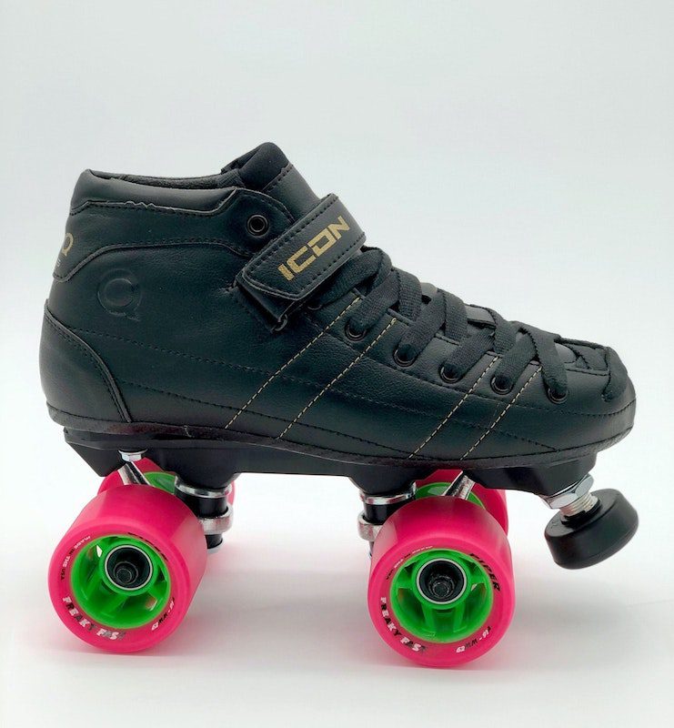 UniQ DAY Roller Skate Package